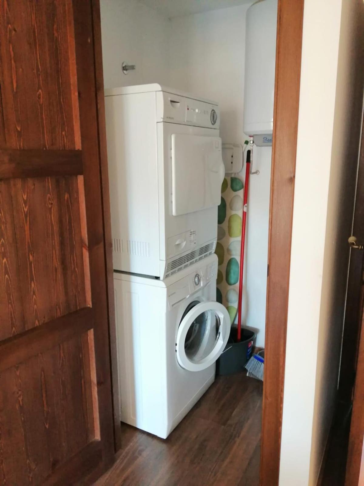 Apartamentos Casa Meme Mora de Rubielos Eksteriør billede